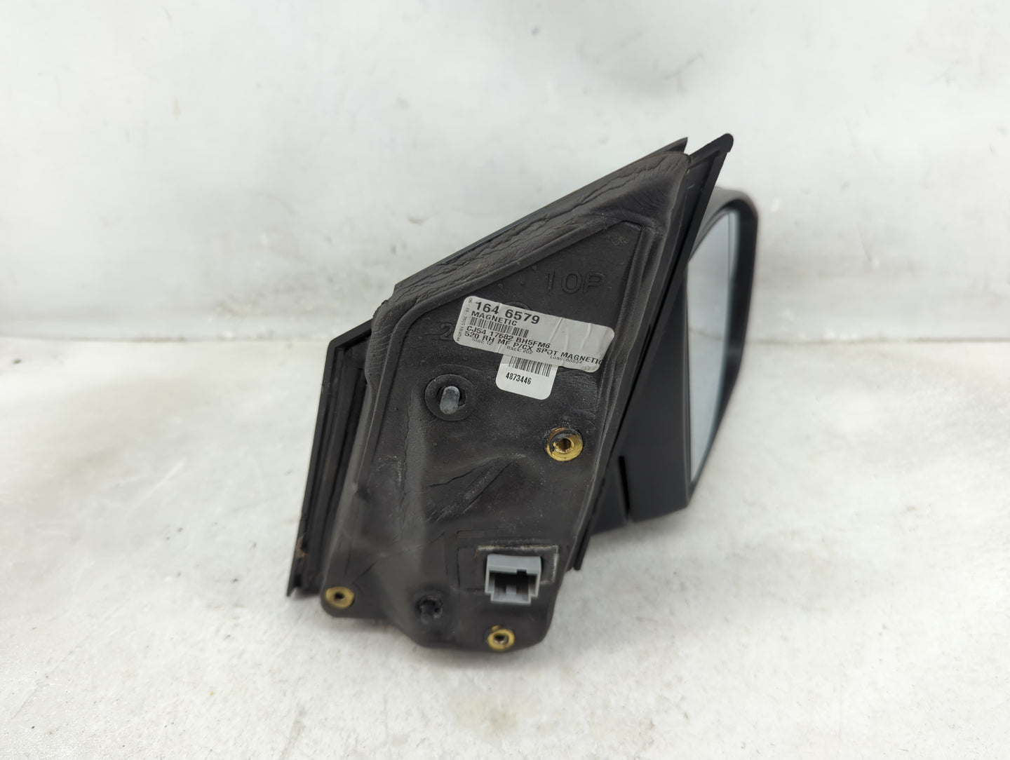 2013-2016 Ford Escape Passenger Right Side View Manual Door Mirror - Oemusedautoparts1.com