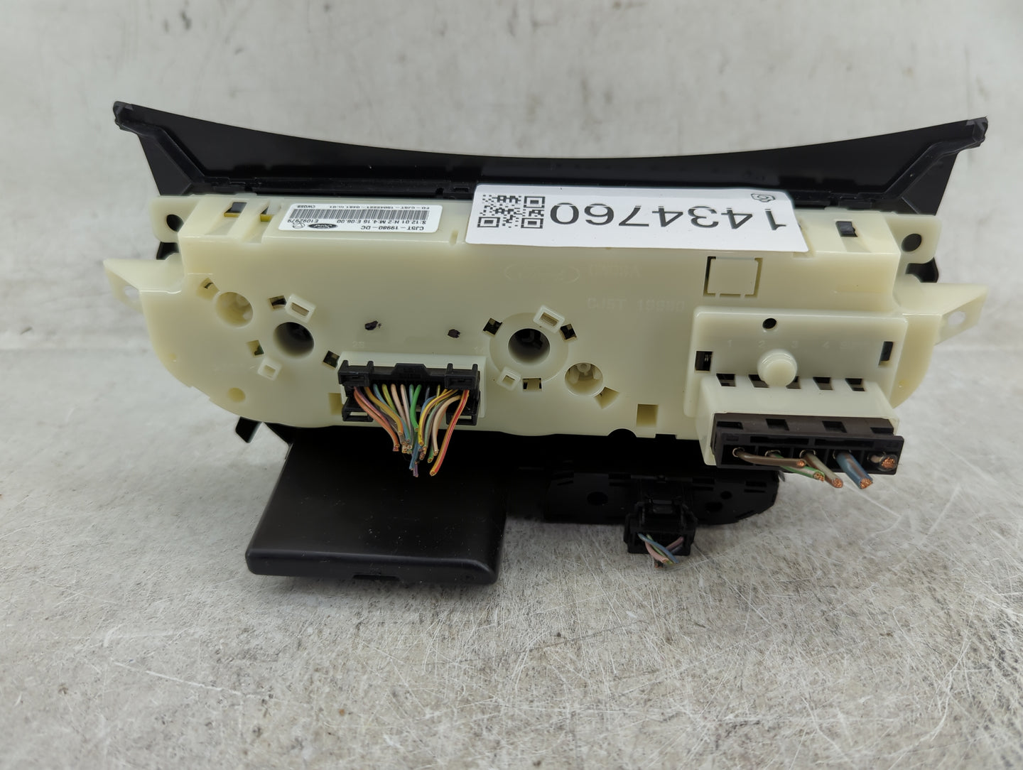 2013-2016 Ford Escape Climate Control Module Temperature AC/Heater Replacement P/N:CJ5T-19980-DC Fits Fits 2013 2014 2015 20
