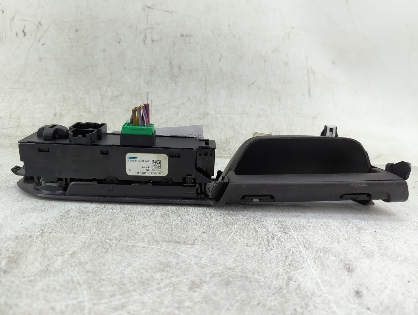 2013-2016 Ford Escape Master Power Window Switch Replacement Driver Side Left P/N:BM5T-14A132-AA Fits OEM Used Auto Parts - 