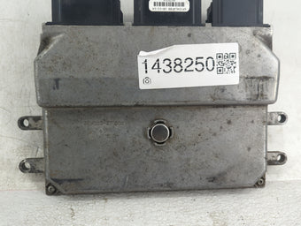 compare product 2014-2016 Ford Escape PCM Engine Control Computer ECU ECM PCU OEM P/N:FJ5A-12A650-ABA, 7Z6684-DA, 6PXS4LAF A5, 6PXS4LA041E Fits OEM Used Auto Parts