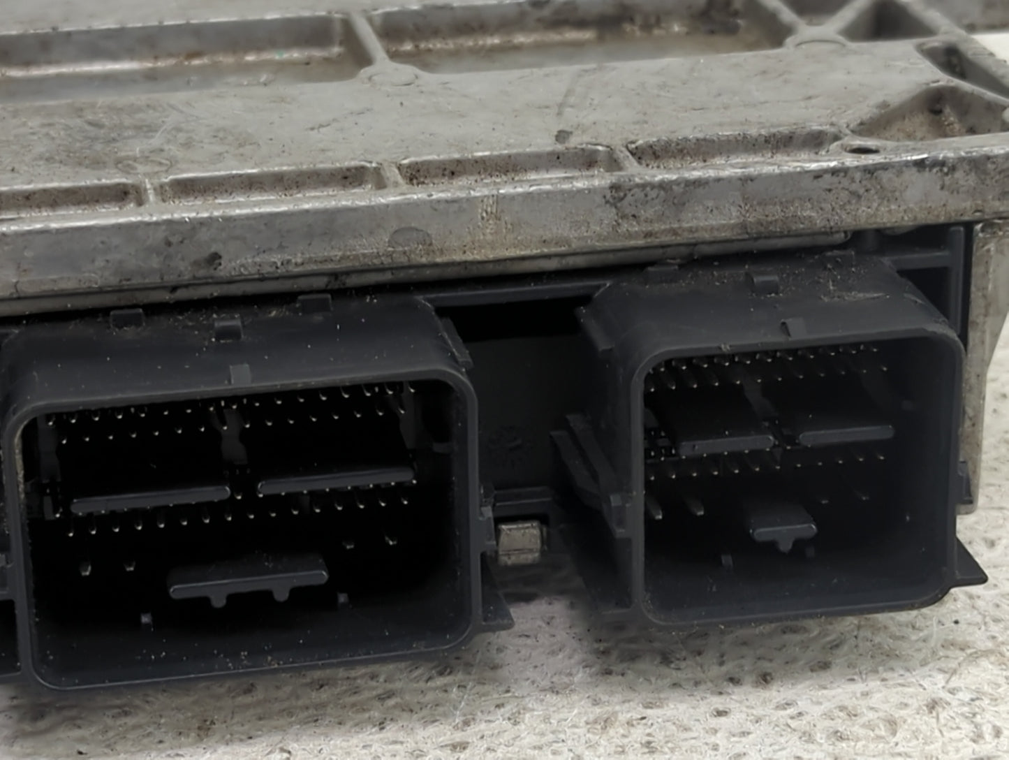 2014-2016 Ford Escape PCM Engine Control Computer ECU ECM PCU OEM P/N:FJ5A-12A650-ABA, 7Z6684-DA, 6PXS4LAF A5, 6PXS4LA041E F