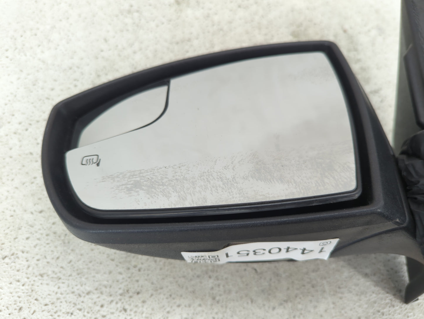 2013-2016 Ford Escape Driver Side View Mirror - Left Door Mirror OEM Used - Oemusedautoparts1.com