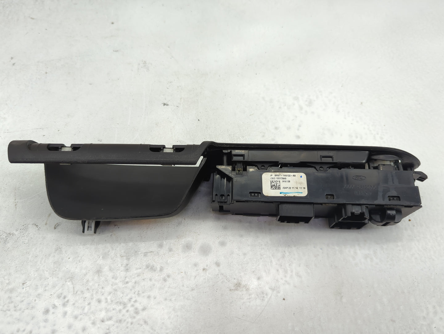 2013-2016 Ford Escape Master Power Window Switch Replacement Driver Side Left P/N:BM5T-14A132-AA Fits OEM Used Auto Parts - 