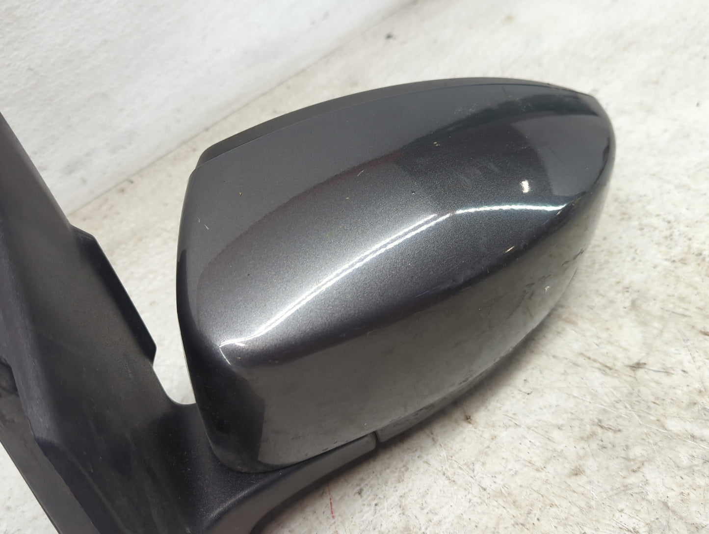 2013-2016 Ford Escape Driver Side View Mirror - Left Door Mirror OEM Used - Oemusedautoparts1.com