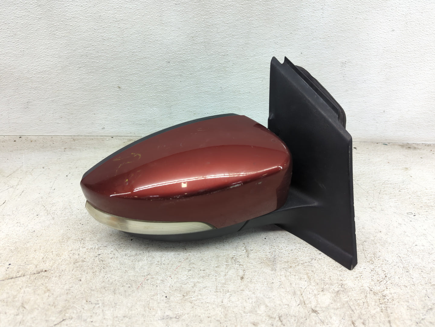 2013-2016 Ford Escape Passenger Side View Mirror - Right Door Mirror OEM Used - Oemusedautoparts1.com