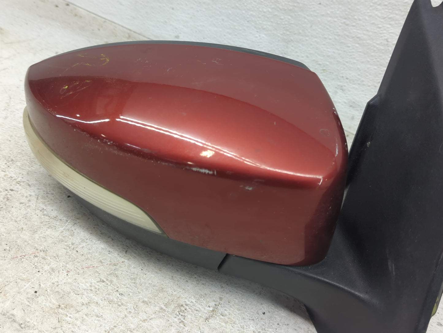 2013-2016 Ford Escape Passenger Side View Mirror - Right Door Mirror OEM Used - Oemusedautoparts1.com