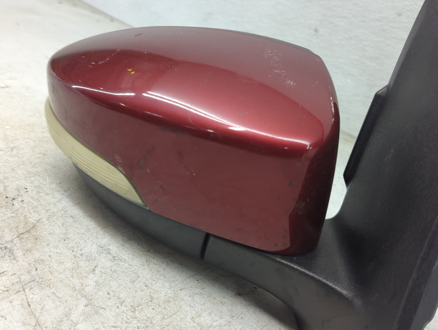 2013-2016 Ford Escape Passenger Side View Mirror - Right Door Mirror OEM Used - Oemusedautoparts1.com