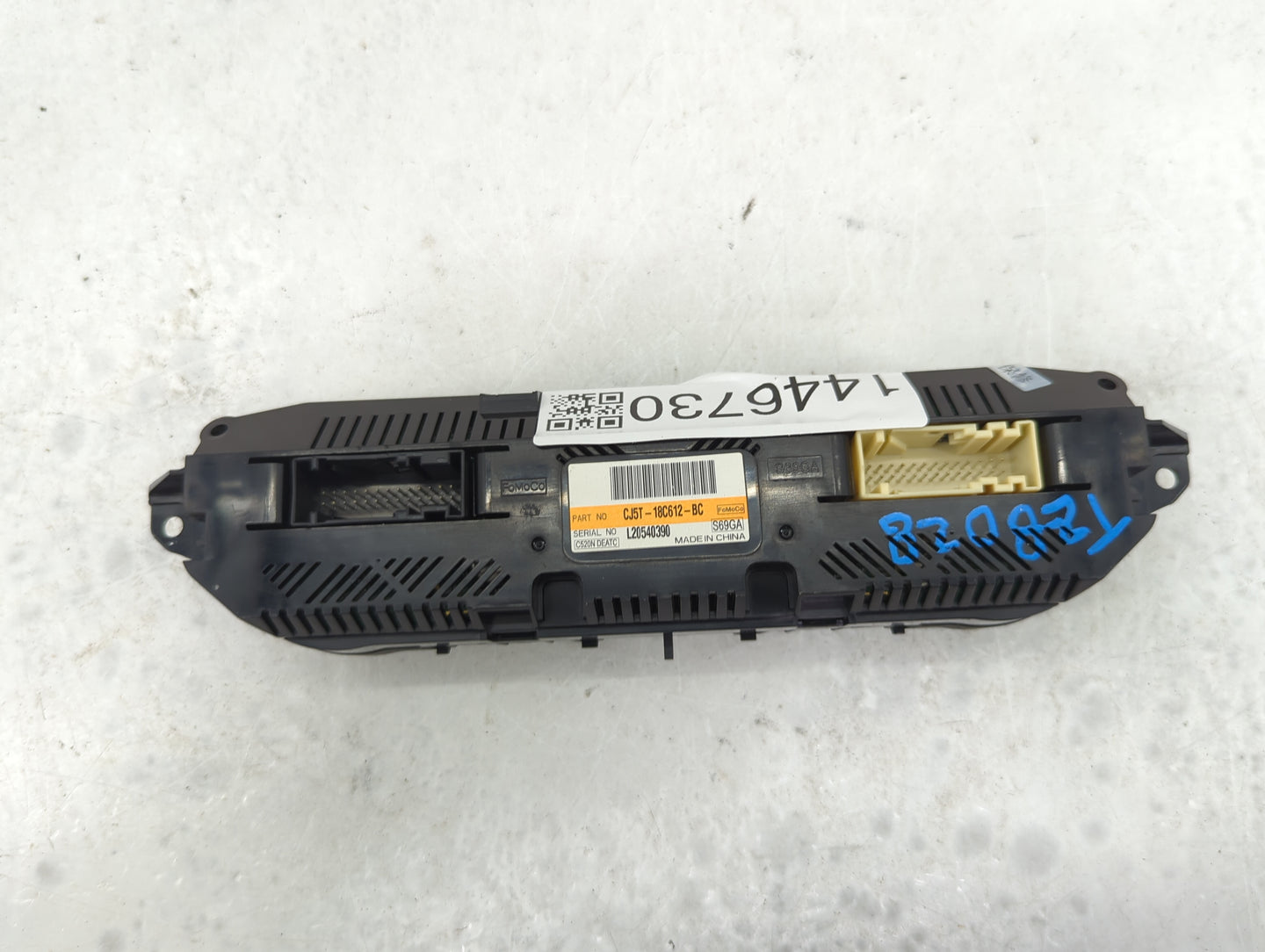 2013-2015 Ford Escape Climate Control Module Temperature AC/Heater Replacement P/N:CJ5T-18C612-BC Fits Fits 2013 2014 2015 O