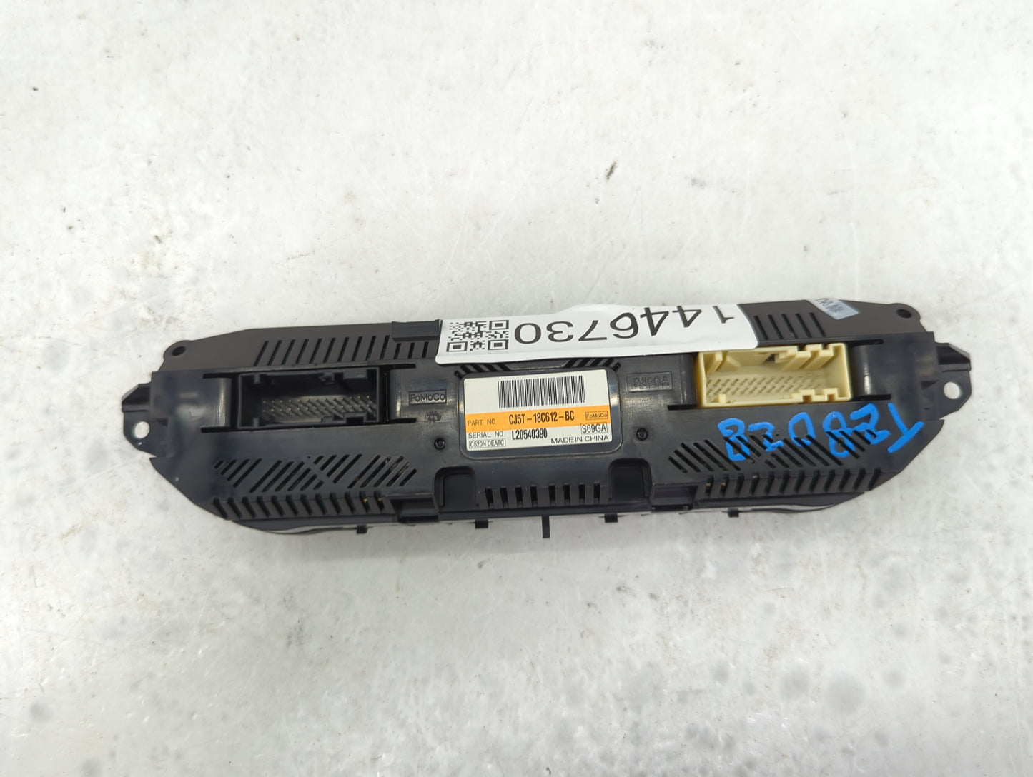 2013-2015 Ford Escape Climate Control Module Temperature AC/Heater Replacement P/N:CJ5T-18C612-BC Fits Fits 2013 2014 2015 O