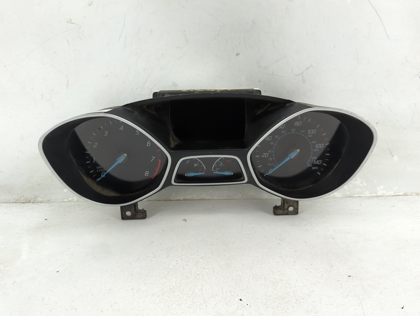2015-2016 Ford Escape Instrument Cluster Speedometer Gauges P/N:5FTB53304A Fits Fits 2015 2016 OEM Used Auto Parts - Oemused