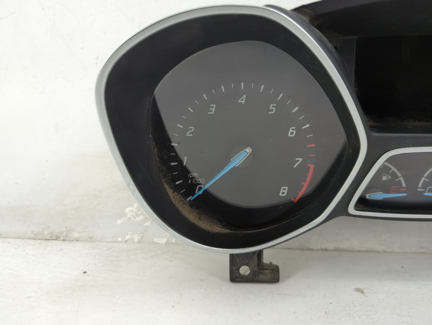 2015-2016 Ford Escape Instrument Cluster Speedometer Gauges P/N:5FTB53304A Fits Fits 2015 2016 OEM Used Auto Parts - Oemused