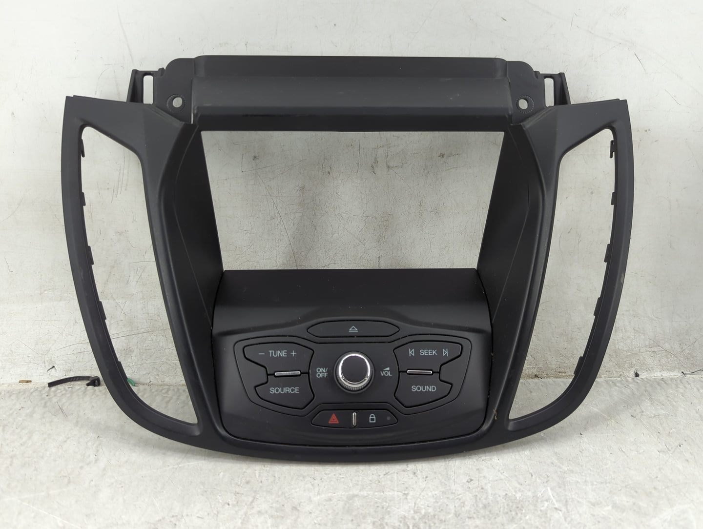 2013-2016 Ford Escape Radio Control Panel - Oemusedautoparts1.com