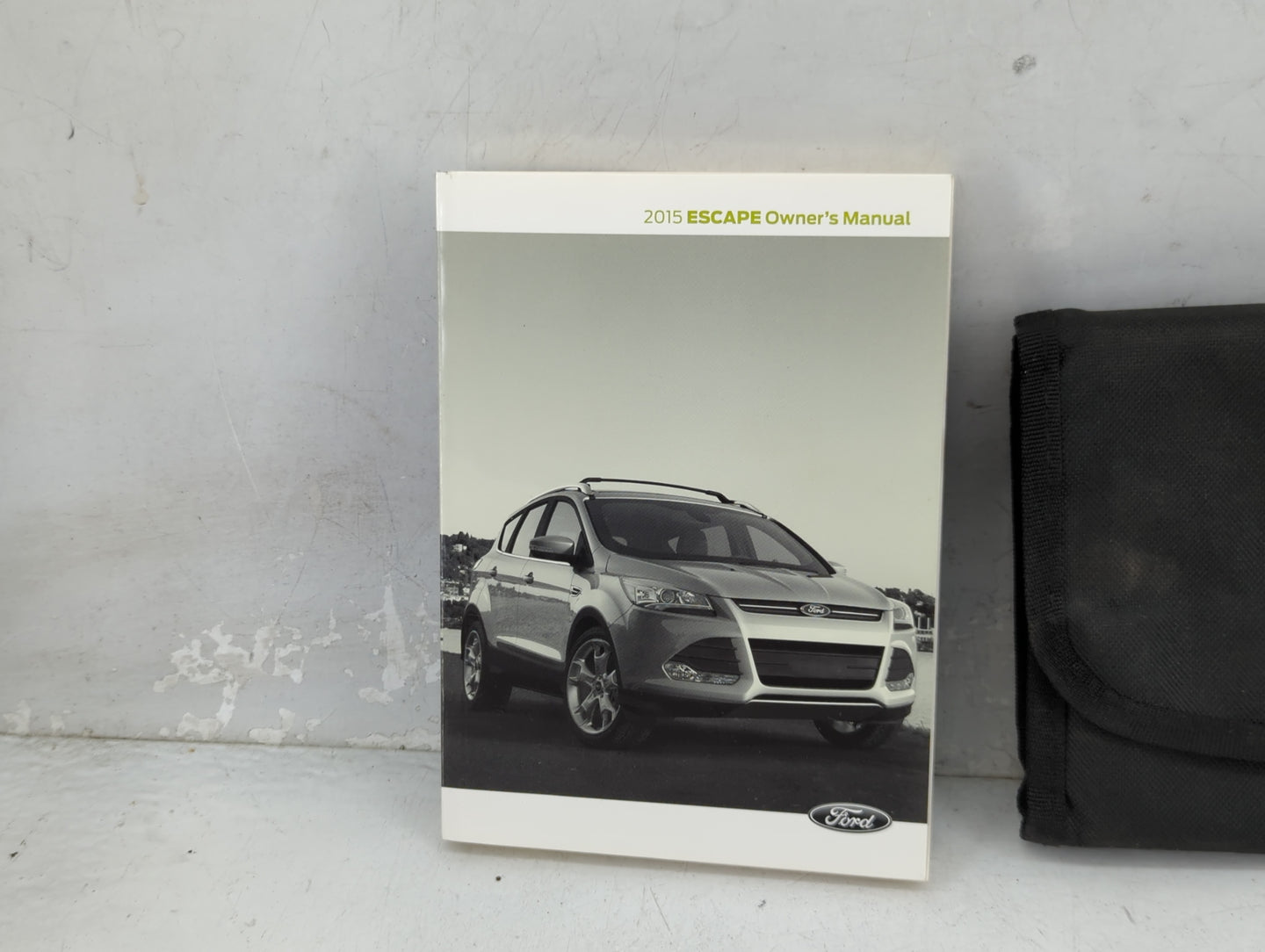2015 Ford Escape Owners Manual Book Guide P/N:FJ5J19A321AA OEM Used Auto Parts - Oemusedautoparts1.com