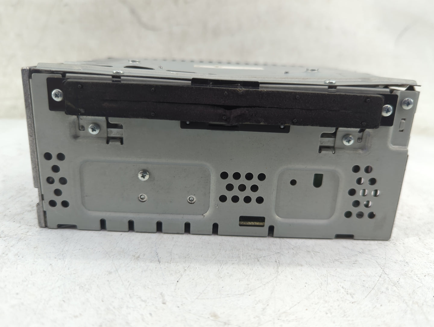 2013-2015 Ford Escape Radio AM FM Cd Player Receiver Replacement P/N:CJ5T-19C107-EA Fits Fits 2013 2014 2015 OEM Used Auto P