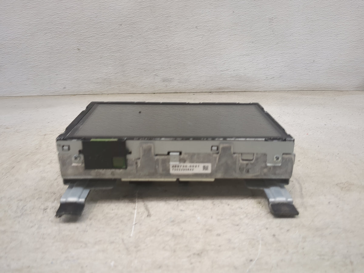2015 Ford Escape Radio AM FM Cd Player Receiver Replacement P/N:8B9730-0091 T002230842 Fits OEM Used Auto Parts - Oemusedaut