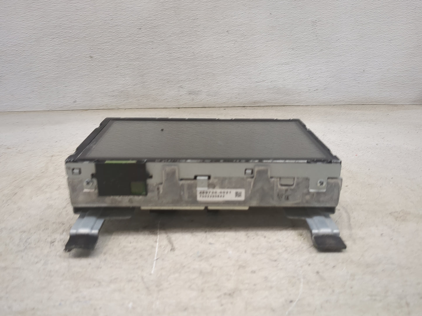 2015 Ford Escape Radio AM FM Cd Player Receiver Replacement P/N:8B9730-0091 T002230842 Fits OEM Used Auto Parts - Oemusedaut