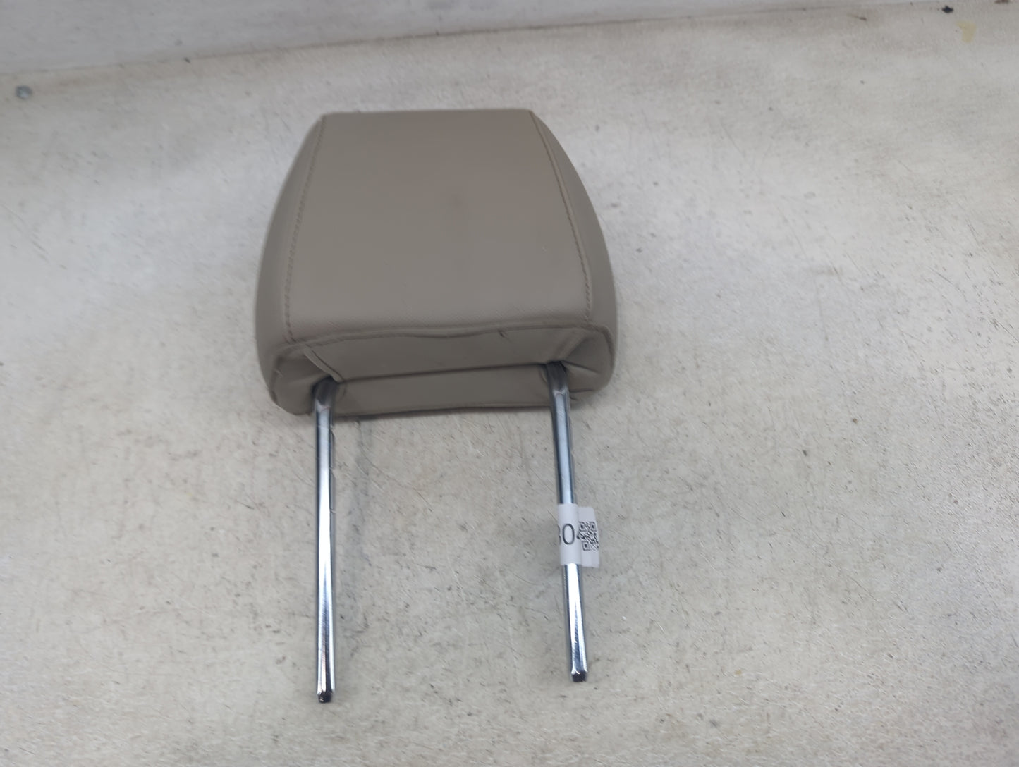 2015 Ford Escape Headrest Head Rest Front Driver Seat Tan 1473044 - Oemusedautoparts1.com
