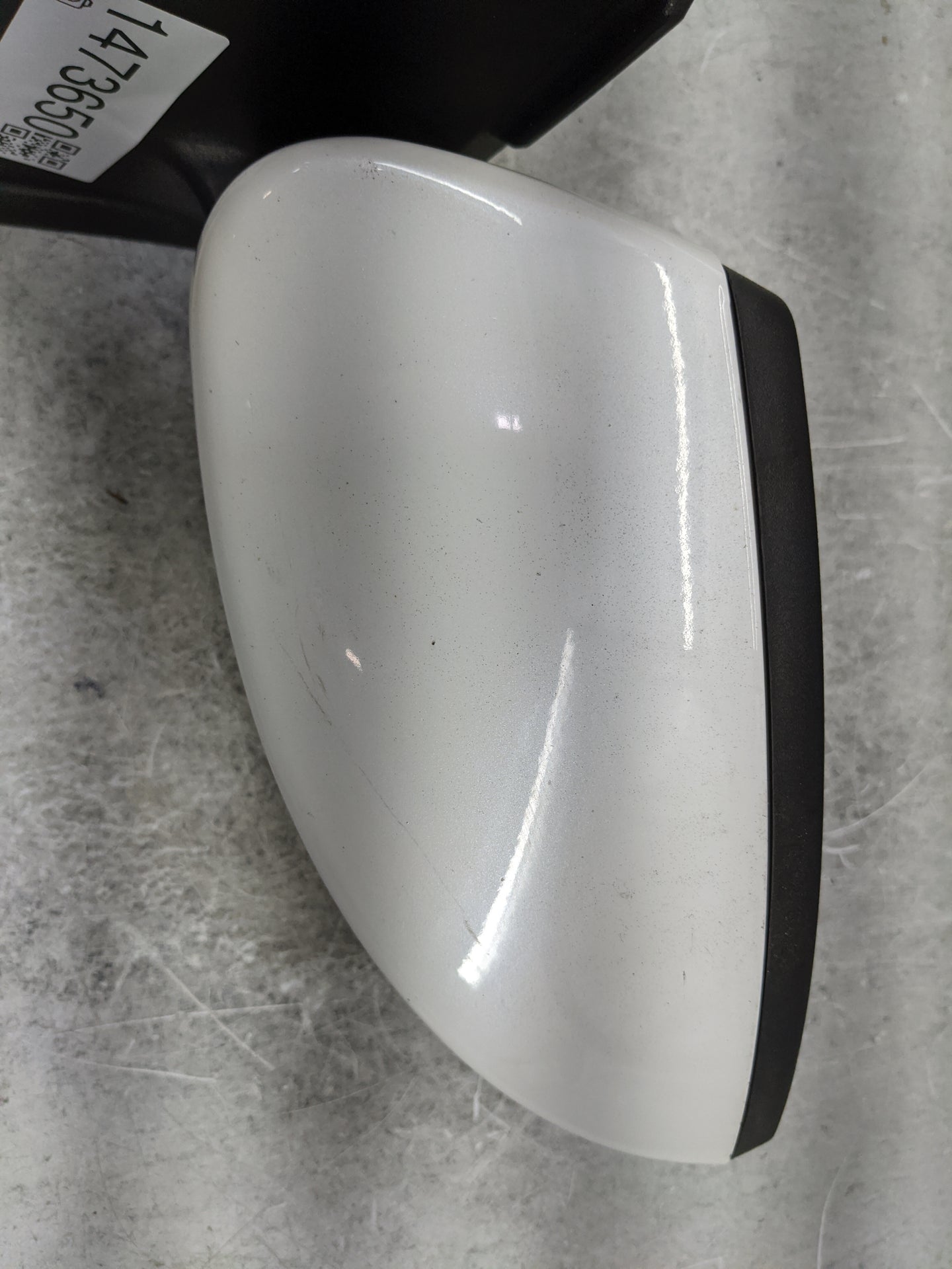 2013-2016 Ford Escape Driver Side View Mirror - Left Door Mirror OEM Used - Oemusedautoparts1.com