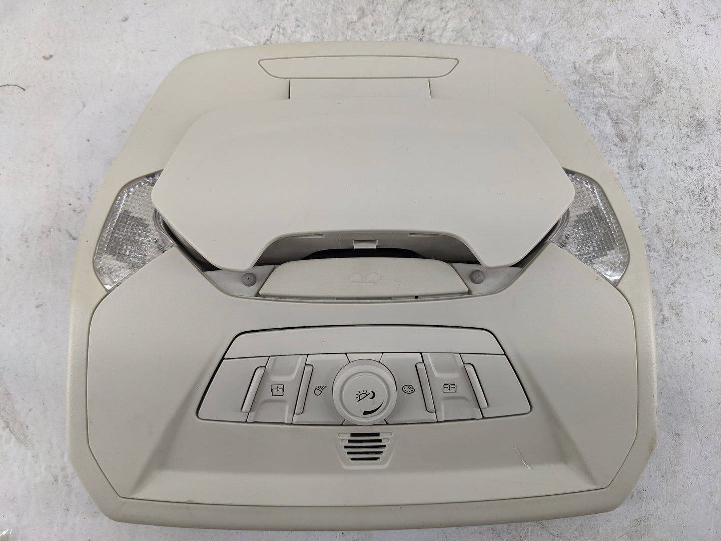 2015-2019 Ford Escape Overhead Console W/rear Climate Control Beige - Oemusedautoparts1.com