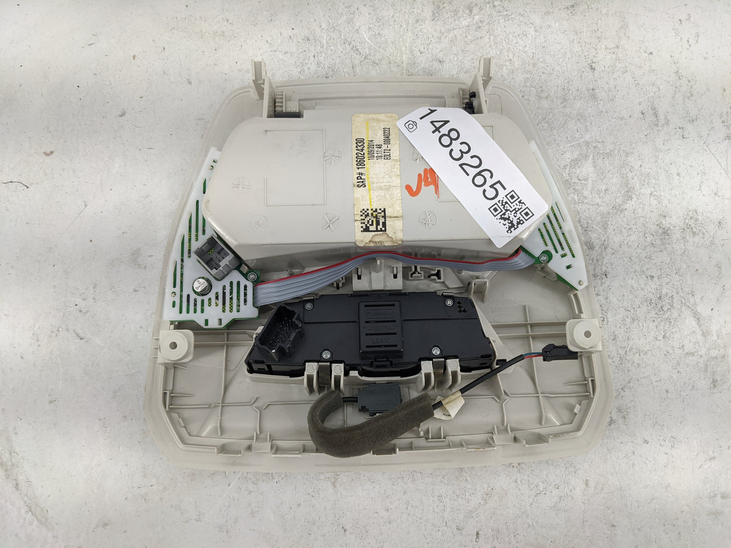 2015-2019 Ford Escape Overhead Console W/rear Climate Control Beige - Oemusedautoparts1.com