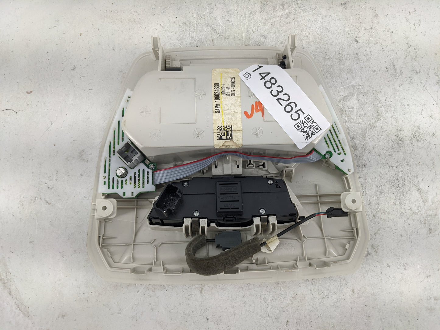 2015-2019 Ford Escape Overhead Console W/rear Climate Control Beige - Oemusedautoparts1.com