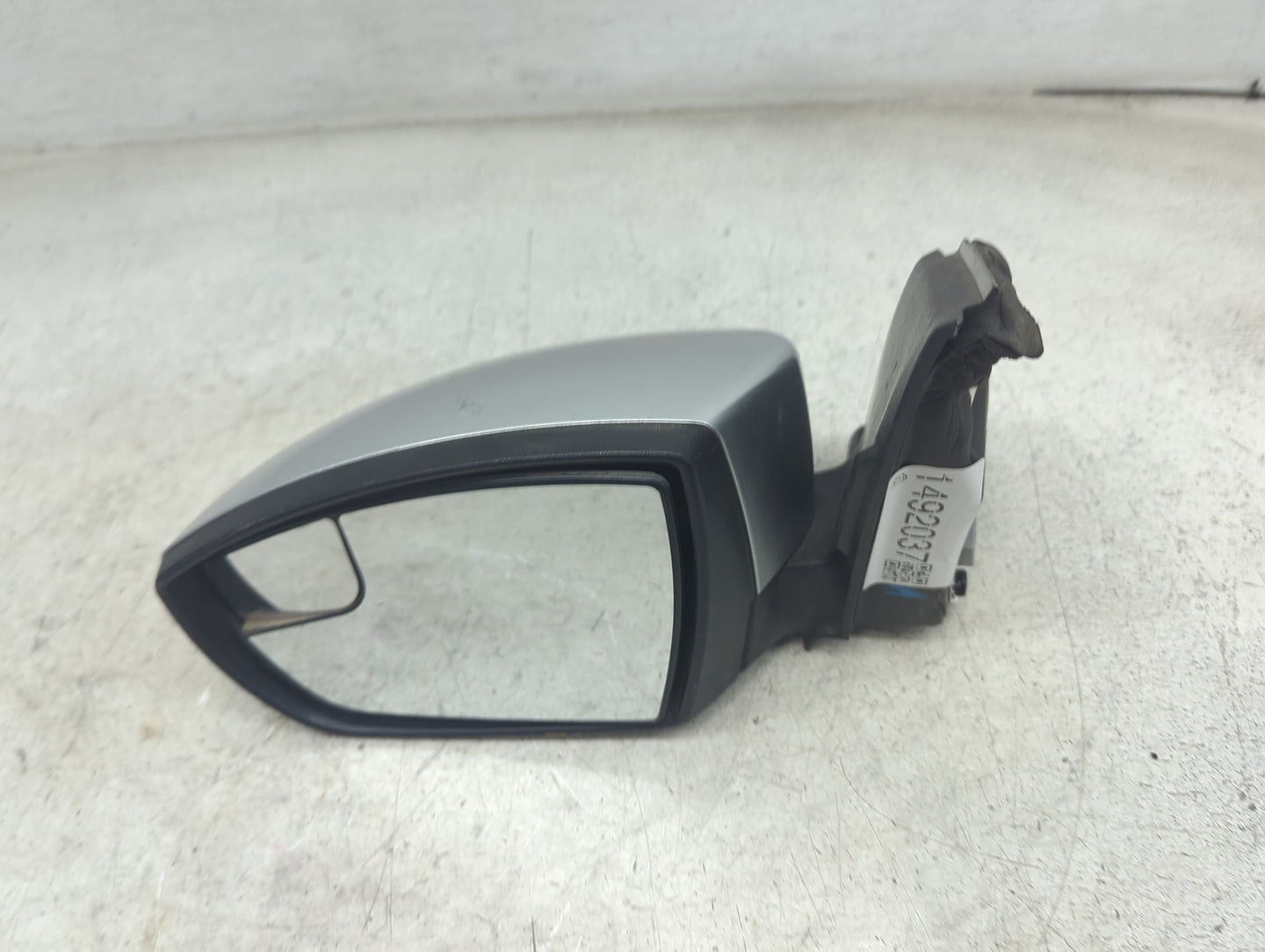 2013-2016 Ford Escape Driver Side View Mirror - Left Door Mirror OEM Used - Oemusedautoparts1.com