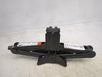 2015 Ford Escape Spare Scissor Car Jack 1512307 - Oemusedautoparts1.com