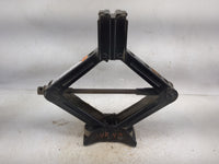 2015 Ford Escape Spare Scissor Car Jack 1512510 - Oemusedautoparts1.com