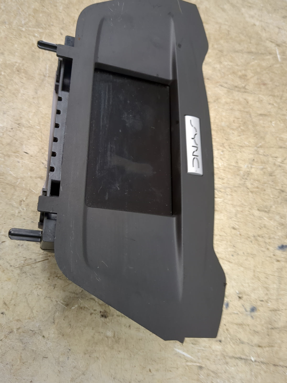 2015 Ford Escape Information Radio Display Screen 1520365 - Oemusedautoparts1.com