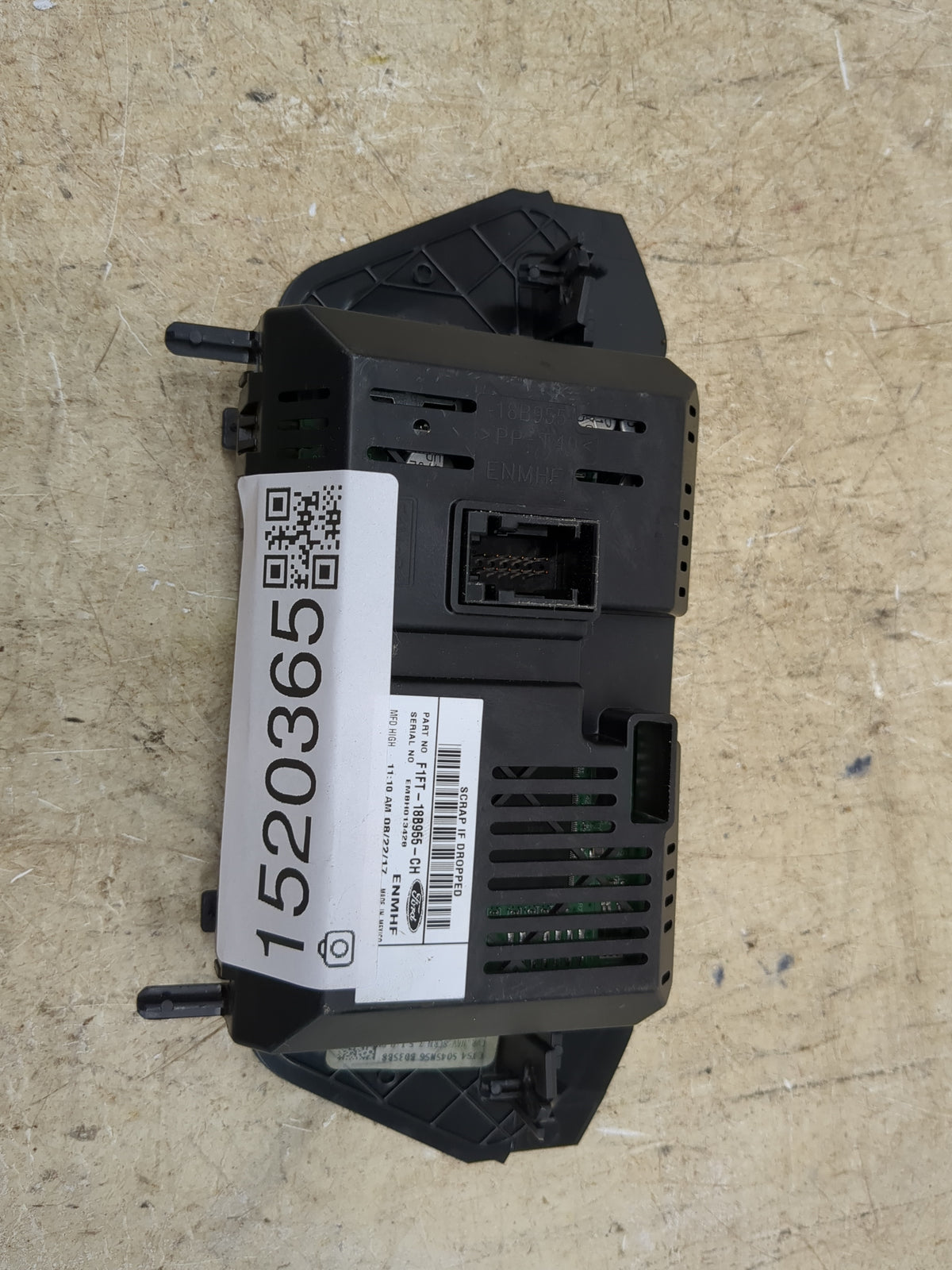 2015 Ford Escape Information Radio Display Screen 1520365 - Oemusedautoparts1.com