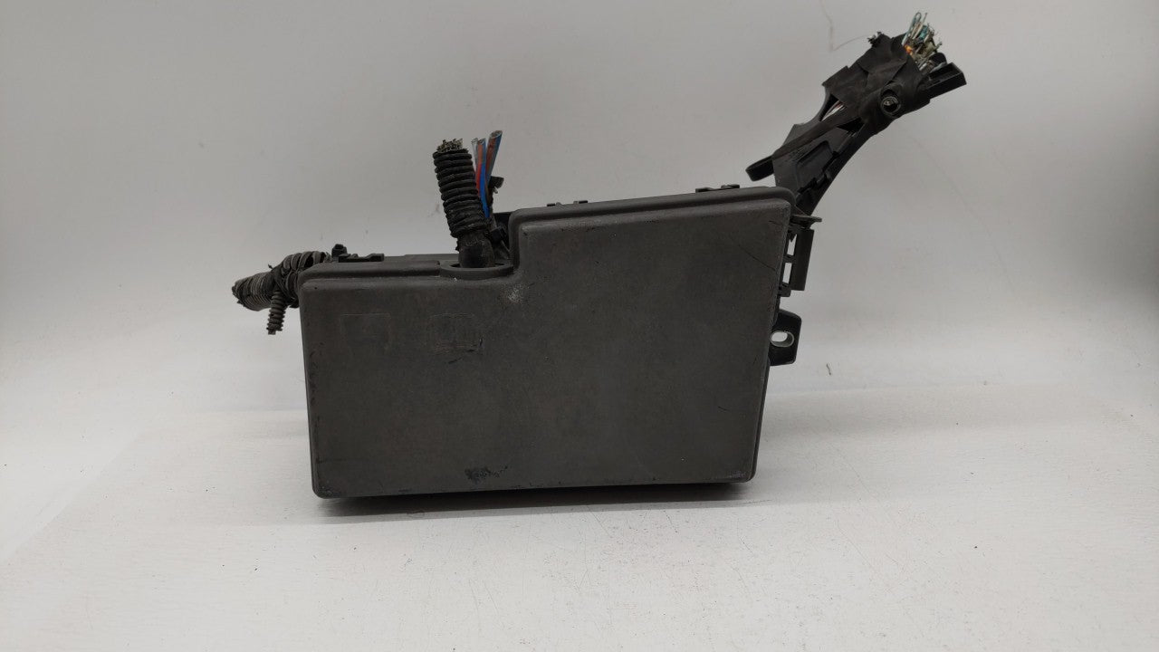 2013-2016 Ford Escape Fusebox Fuse Box Panel Relay Module P/N:AV6T-14A142-AB AV6T-14A067-AD Fits Fits 2013 2014 2015 2016 OE