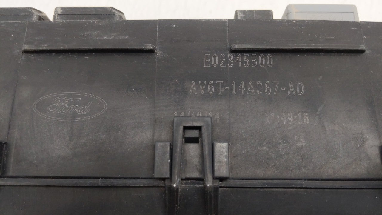 2013-2016 Ford Escape Fusebox Fuse Box Panel Relay Module P/N:AV6T-14A142-AB AV6T-14A067-AD Fits Fits 2013 2014 2015 2016 OE