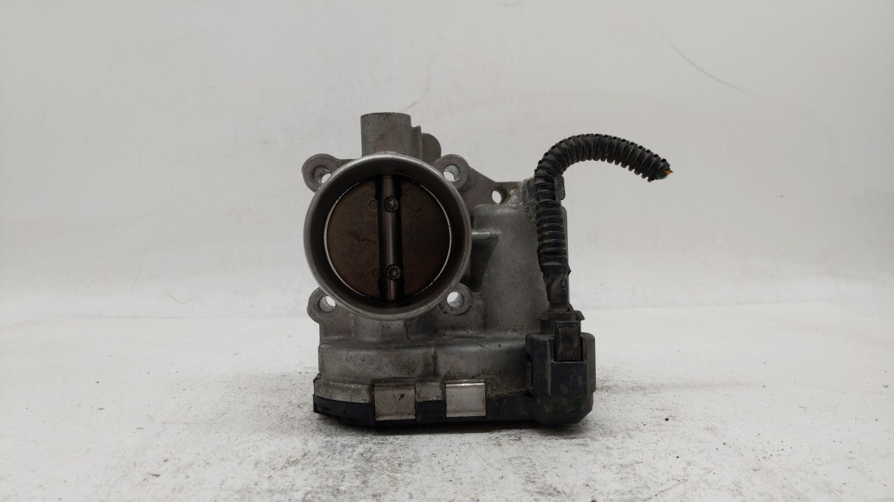 2013-2016 Ford Escape Throttle Body P/N:7S7G-9F991-CA Fits Fits 2013 2014 2015 2016 2017 2018 2019 OEM Used Auto Parts - Oem
