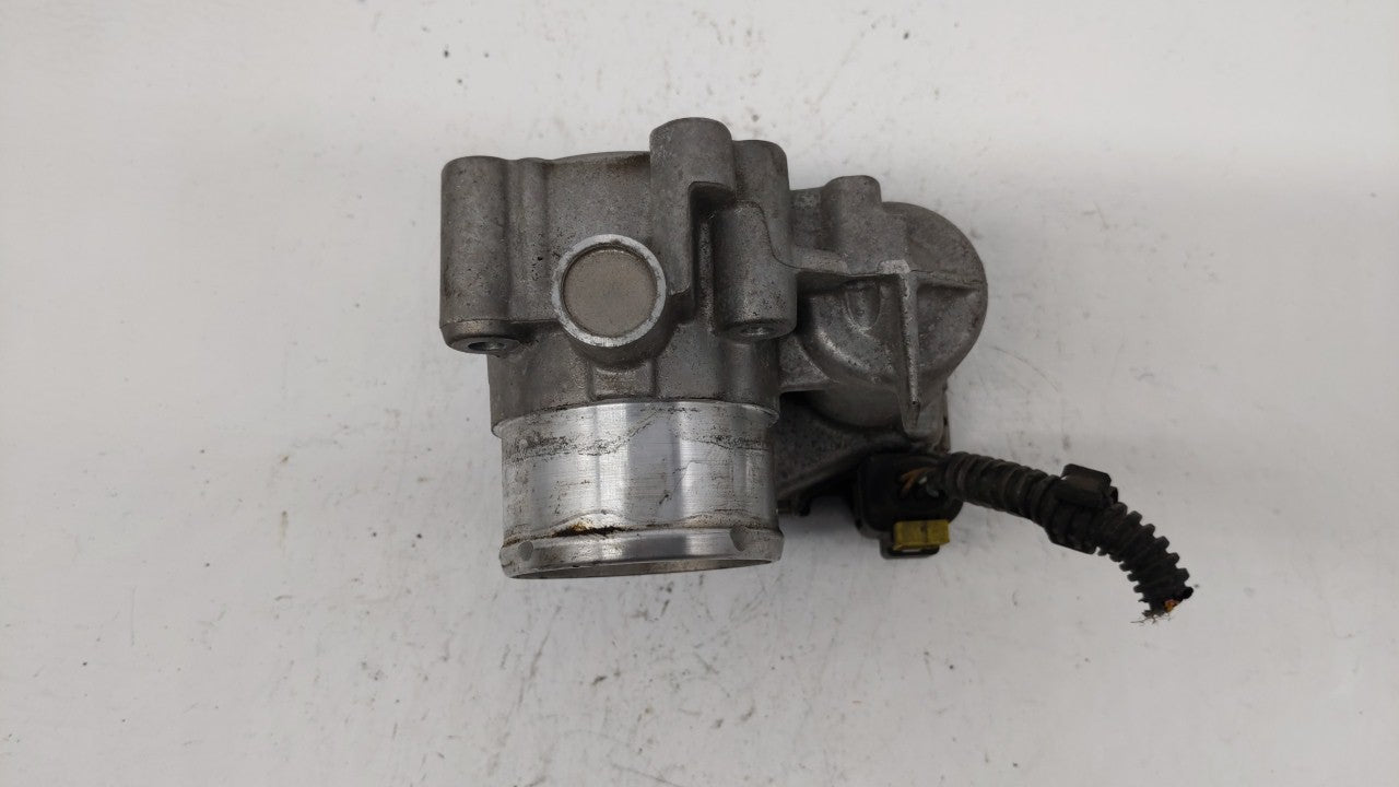 2013-2016 Ford Escape Throttle Body P/N:7S7G-9F991-CA Fits Fits 2013 2014 2015 2016 2017 2018 2019 OEM Used Auto Parts - Oem