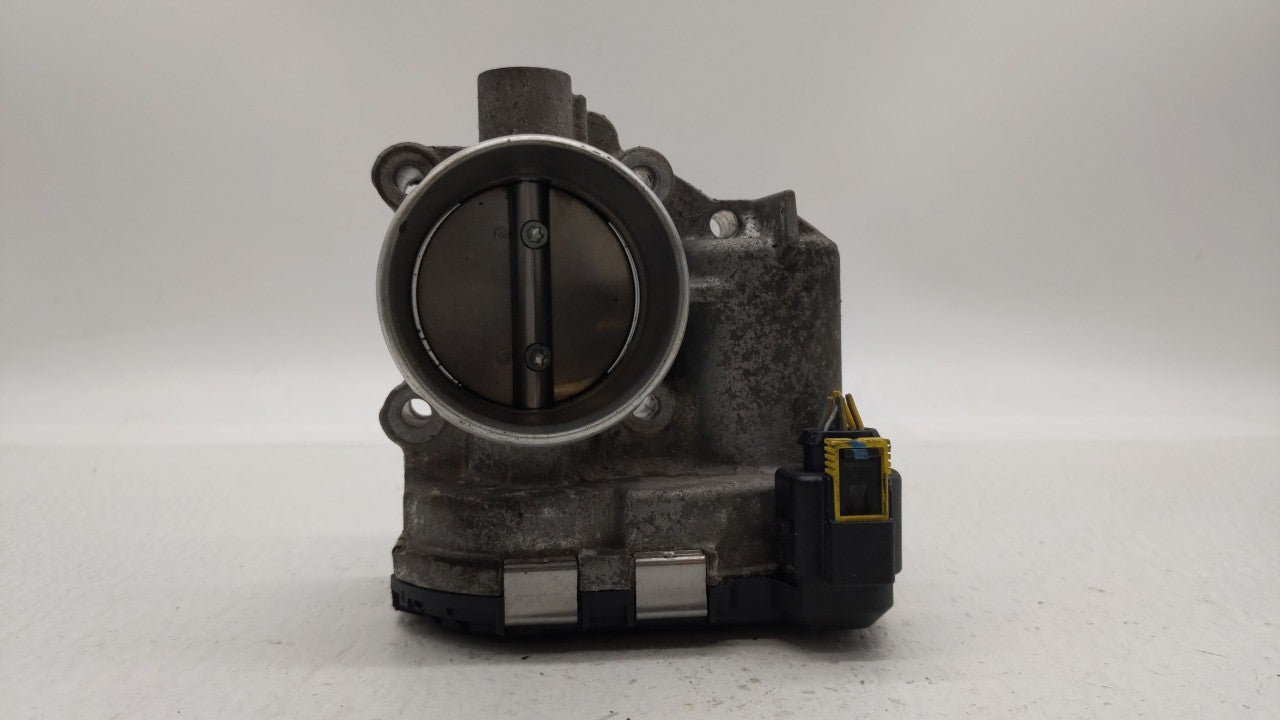 2013-2016 Ford Escape Throttle Body P/N:7S7G-9F991-CA Fits Fits 2013 2014 2015 2016 2017 2018 2019 OEM Used Auto Parts - Oem