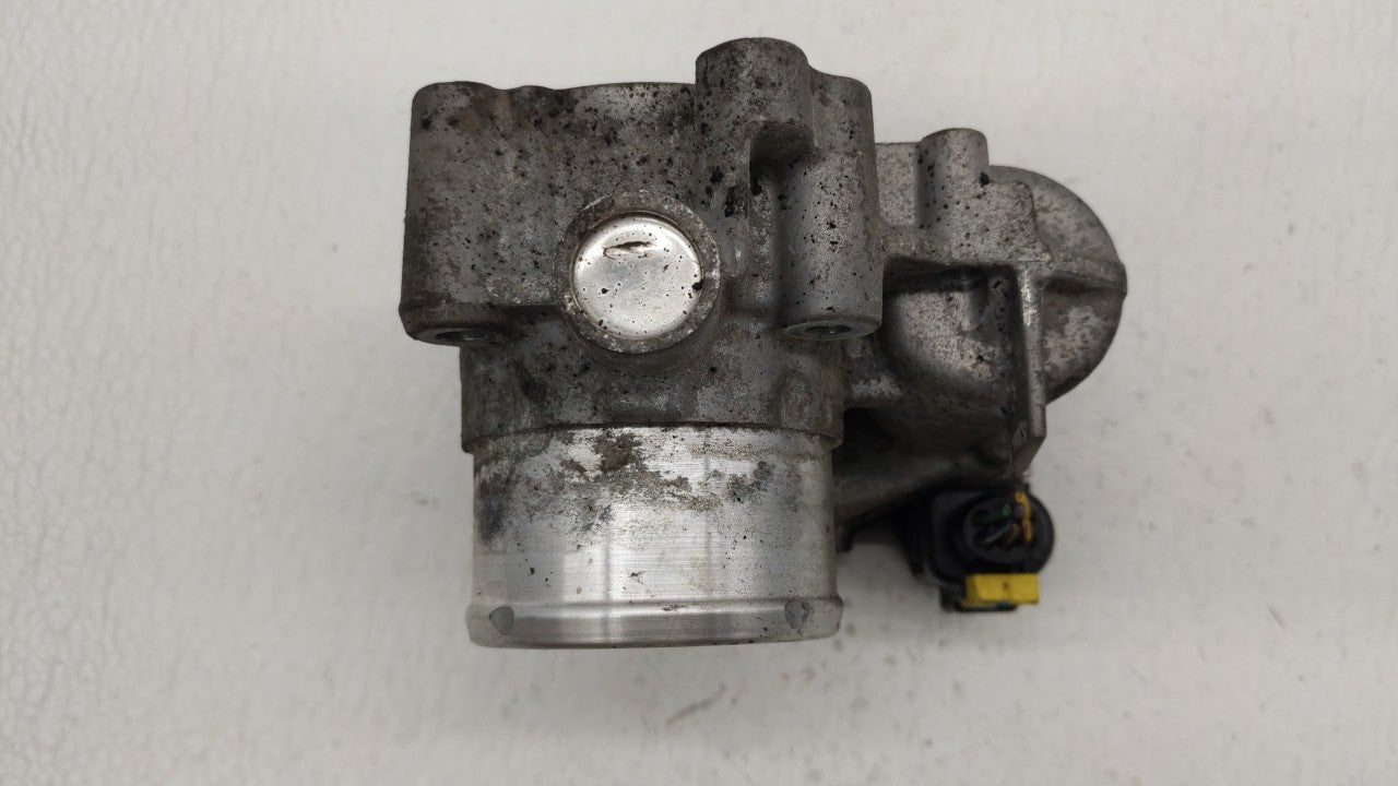 2013-2016 Ford Escape Throttle Body P/N:7S7G-9F991-CA Fits Fits 2013 2014 2015 2016 2017 2018 2019 OEM Used Auto Parts - Oem