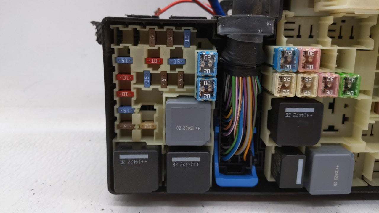 2013-2016 Ford Escape Fusebox Fuse Box Panel Relay Module P/N:AV6T-14A142-AB AV6T-14A067-AD Fits Fits 2013 2014 2015 2016 OE