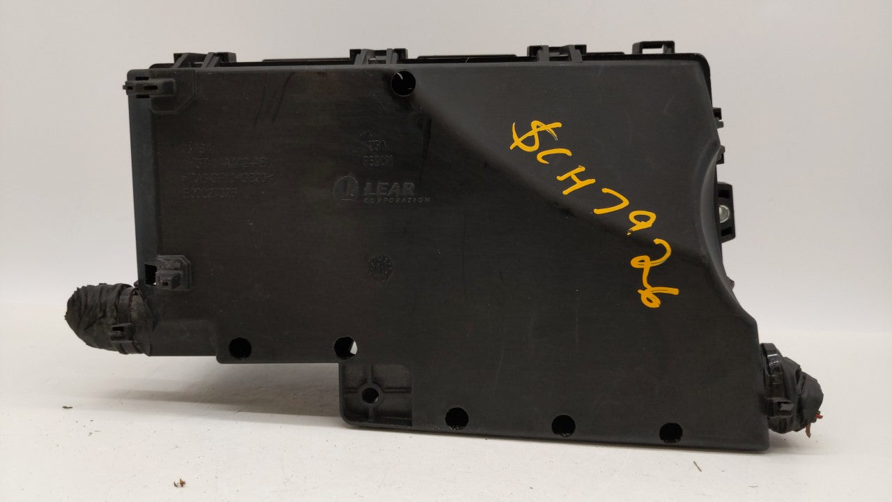 2013-2016 Ford Escape Fusebox Fuse Box Panel Relay Module P/N:AV6T-14A142-AB AV6T-14A067-AD Fits Fits 2013 2014 2015 2016 OE