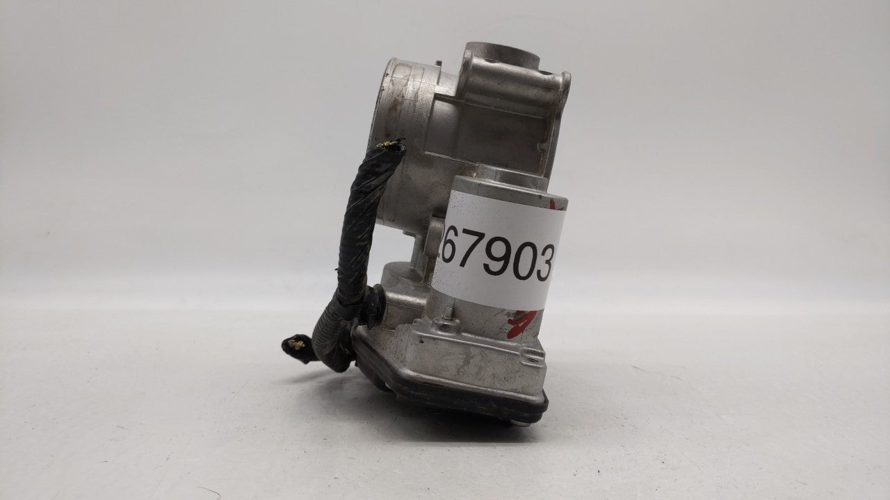 2013-2019 Ford Escape Throttle Body P/N:DS7E-9F991-AK DS7E-9F991-AD Fits Fits 2013 2014 2015 2016 2017 2018 2019 2020 OEM Us