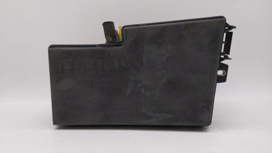 2013-2016 Ford Escape Fusebox Fuse Box Panel Relay Module P/N:AV6T-14A142-AB AV6T-14A067-AD Fits Fits 2013 2014 2015 2016 OE