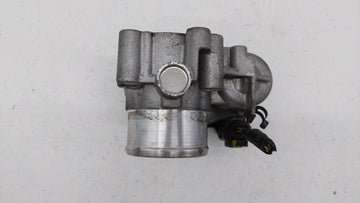 2013-2016 Ford Escape Throttle Body P/N:0 280 750 535 7S7G-9F991-CA Fits Fits 2013 2014 2015 2016 2017 2018 2019 OEM Used Auto Parts