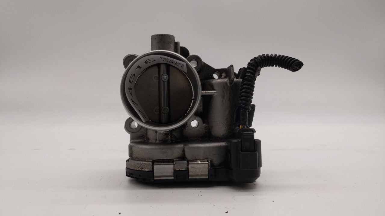 2013-2016 Ford Escape Throttle Body P/N:0 280 750 535 7S7G-9F991-CA Fits Fits 2013 2014 2015 2016 2017 2018 2019 OEM Used Au