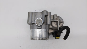 2013-2016 Ford Escape Throttle Body P/N:0 280 750 535 7S7G-9F991-CA Fits Fits 2013 2014 2015 2016 2017 2018 2019 OEM Used Auto Parts