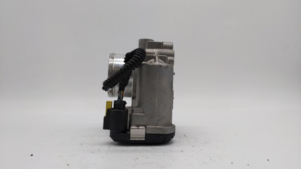 2013-2016 Ford Escape Throttle Body P/N:0 280 750 535 7S7G-9F991-CA Fits Fits 2013 2014 2015 2016 2017 2018 2019 OEM Used Au