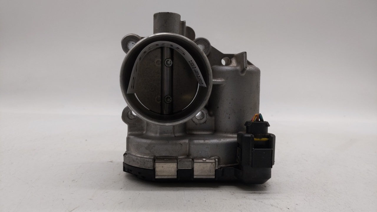 2013-2016 Ford Escape Throttle Body P/N:0 280 750 535 7S7G-9F991-CA Fits Fits 2013 2014 2015 2016 2017 2018 2019 OEM Used Au