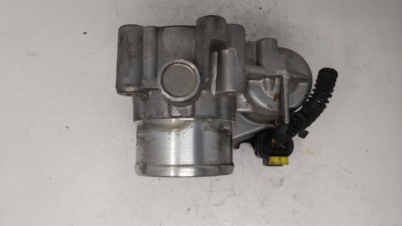 2013-2016 Ford Escape Throttle Body P/N:0 280 750 535 7S7G-9F991-CA Fits Fits 2013 2014 2015 2016 2017 2018 2019 OEM Used Au