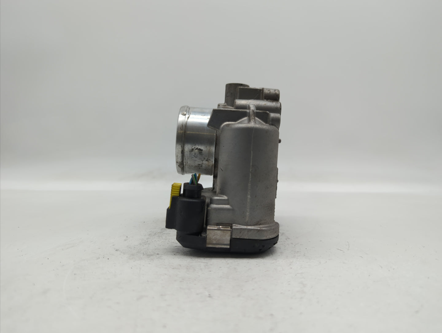 2013-2016 Ford Escape Throttle Body P/N:0 280 750 535 7S7G-9F991-CA Fits Fits 2013 2014 2015 2016 2017 2018 2019 OEM Used Au