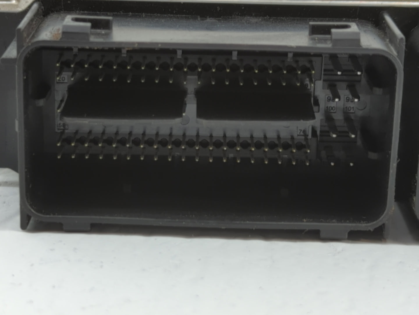 2013-2015 Ford Escape PCM Engine Control Computer ECU ECM PCU OEM P/N:FJ5A-12A650-EC DJ5A-12A650-ABB Fits Fits 2013 2014 201