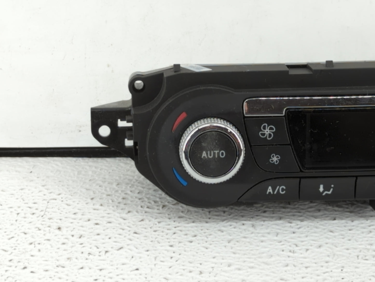 2015-2016 Ford Escape Climate Control Module Temperature AC/Heater Replacement P/N:CJ5T-18C612-BE CJ5T-18C612-BC Fits OEM Us