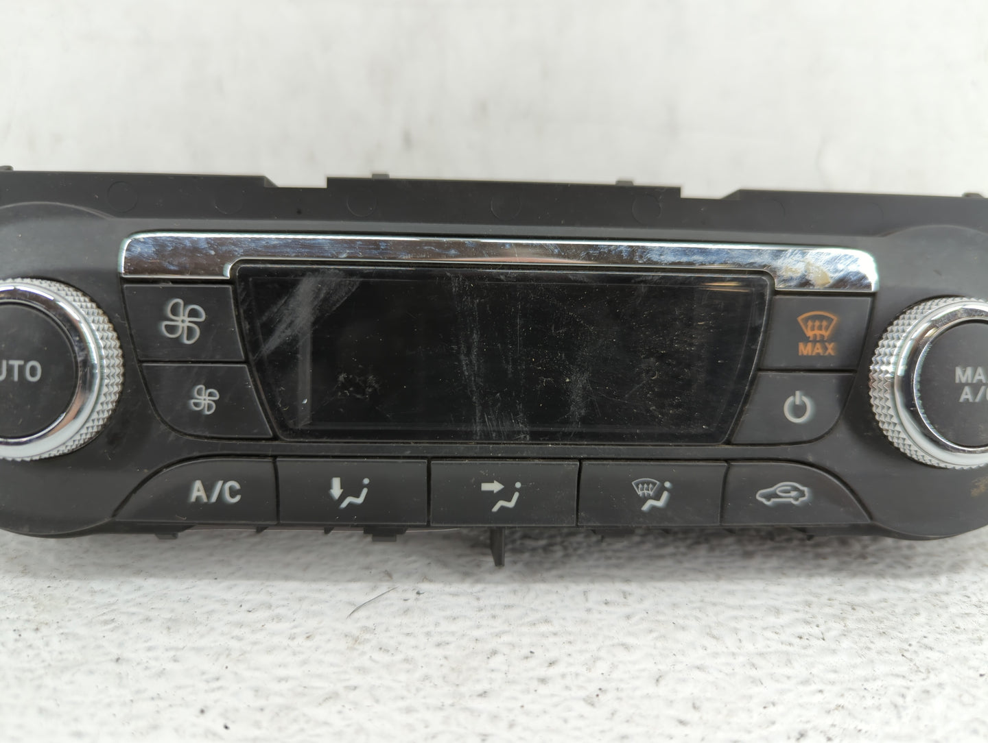 2013-2015 Ford Escape Climate Control Module Temperature AC/Heater Replacement P/N:CJ5T-18C612-AE CJ5T-18C612-BC Fits OEM Us